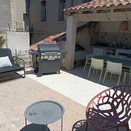Maison Intra Muros, Terrasses Avec Vue Jaccuzzi Et Garage Avignon Room photo